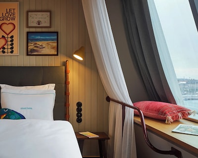 25hours Hotel Paper Island