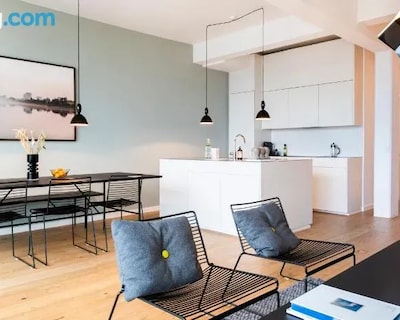 The Pier apartments by Daniel&Jacob's