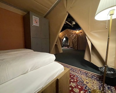 Urban Camper Hostel & Bar