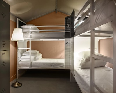 0a845194d8fd133189b05759da14d031aac43978c5c30c3a0a8e4550569d