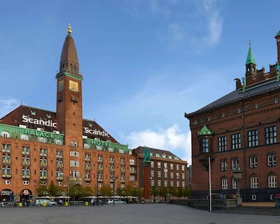 b80226e4ae01beca275c3ab1bf88d2fcab36fa581999cf04e04040e74b61